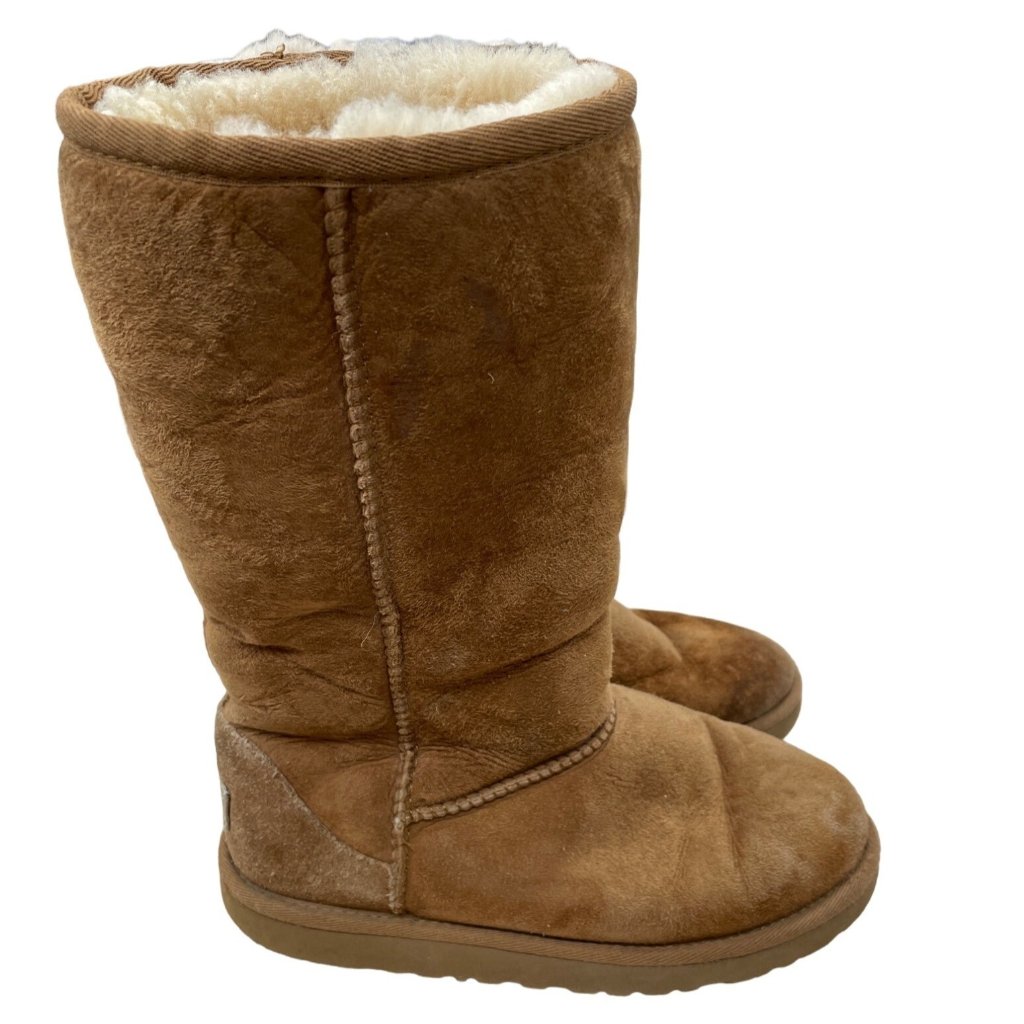 Ugg Womens Brown Classic Boot Size 3 Sku 1099